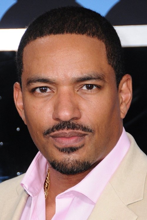 Laz Alonso jako Marvin T. 'Mother's Milk' Milk / M.M. w obsadzie The Boys
