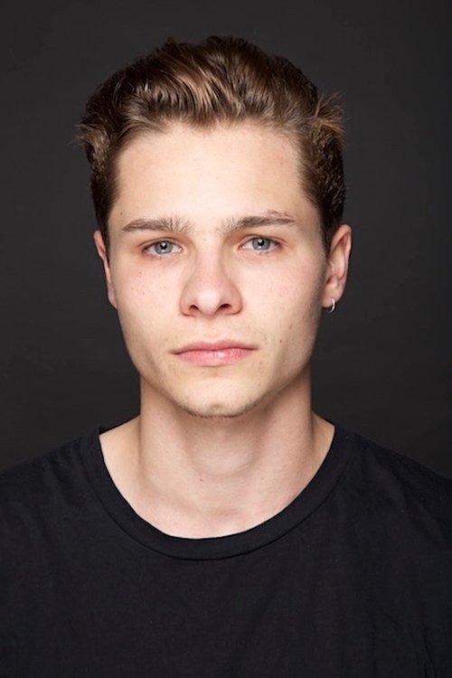 Toby Wallace jako Wayne w obsadzie Euforia