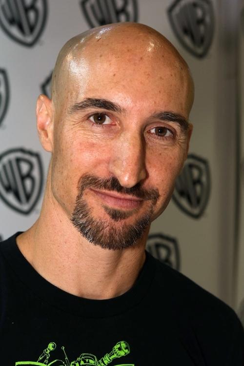 Scott Menville jako Additional Voices (voice) w obsadzie Super Mario  Galaxy Film