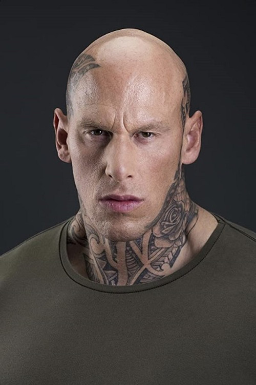Martyn Ford jako Shao Kahn w obsadzie Mortal Kombat II