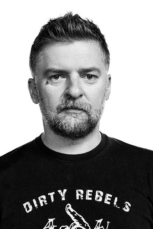 Michał Majnicz jako Father of 'Gucci' w obsadzie Ministranci
