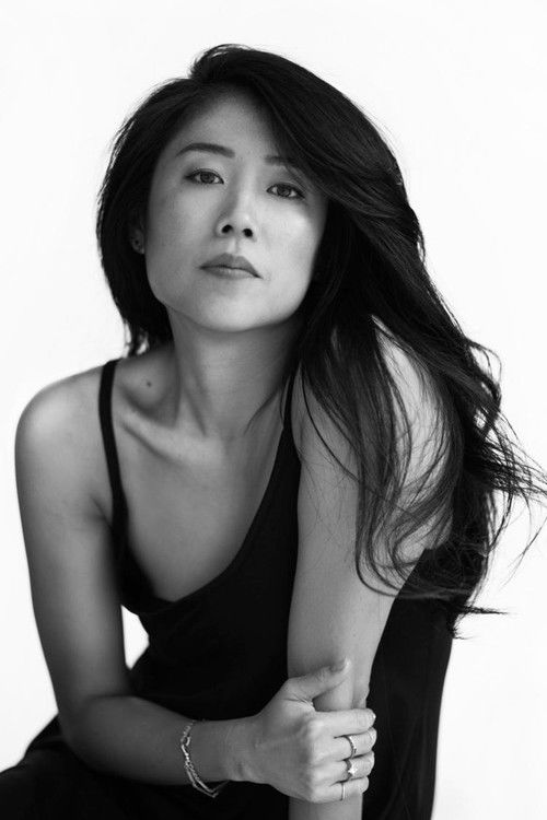 Eunice Bae jako Grace Choi w obsadzie Znajomi i sąsiedzi