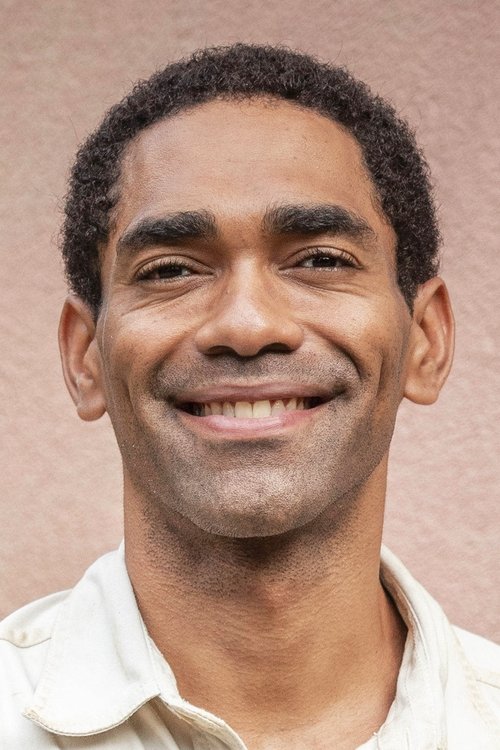 Ítalo Martins jako Arlindo w obsadzie Tajny agent