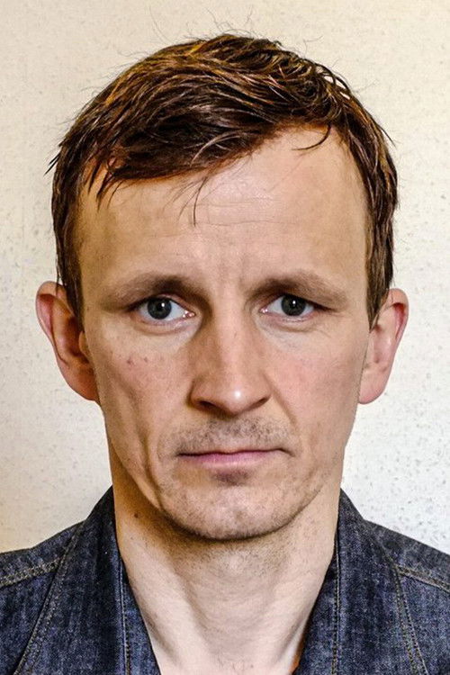 Artur Paczesny jako Dominika's Father w obsadzie Ministranci