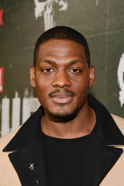 Jason R. Moore jako Curtis Hoyle w obsadzie Marvel: Punisher