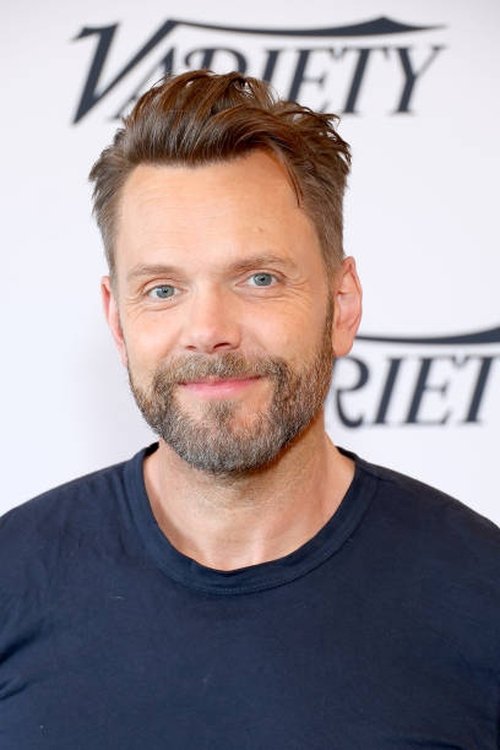 Joel McHale jako Mark Evans w obsadzie Krzyk 7