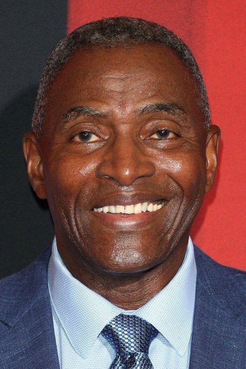 Podobny aktor do Paul Bettany: Carl Lumbly