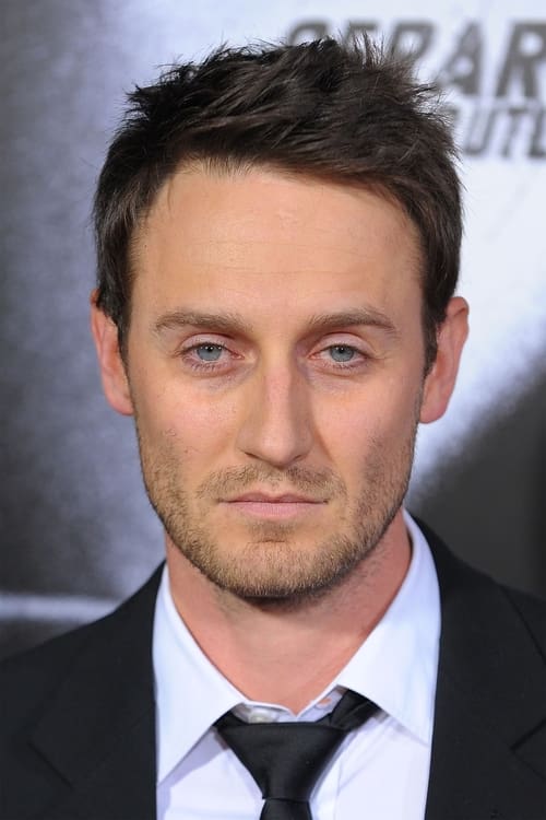 Podobny aktor do Manolo Cardona: Josh Stewart
