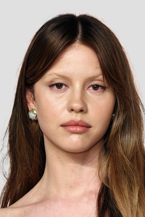 Podobny aktor do Chris Rock: Mia Goth
