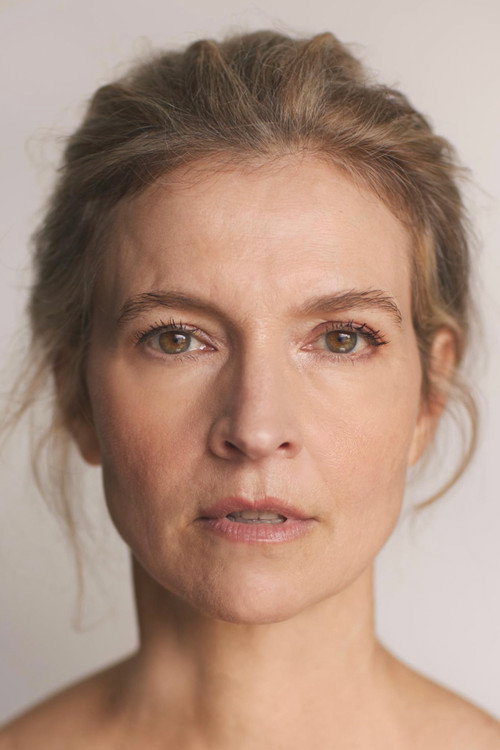 Podobny aktor do Anna Lambe: Tandi Wright